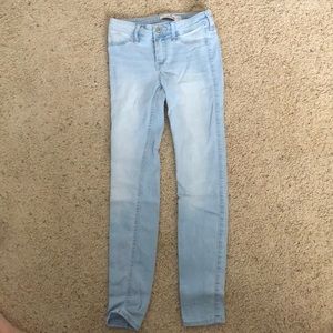 hollister blue jeans